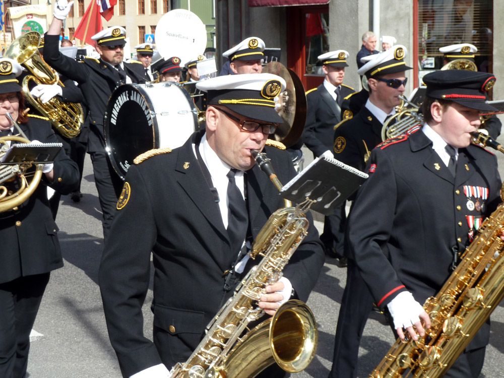 Tft med to barytonsaxer